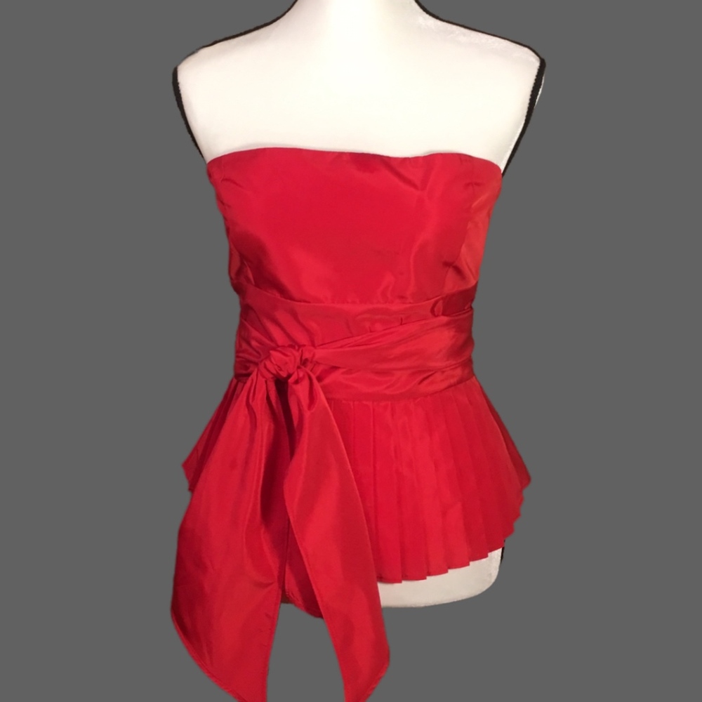 Red Strapless Top - Picture 4 of 8